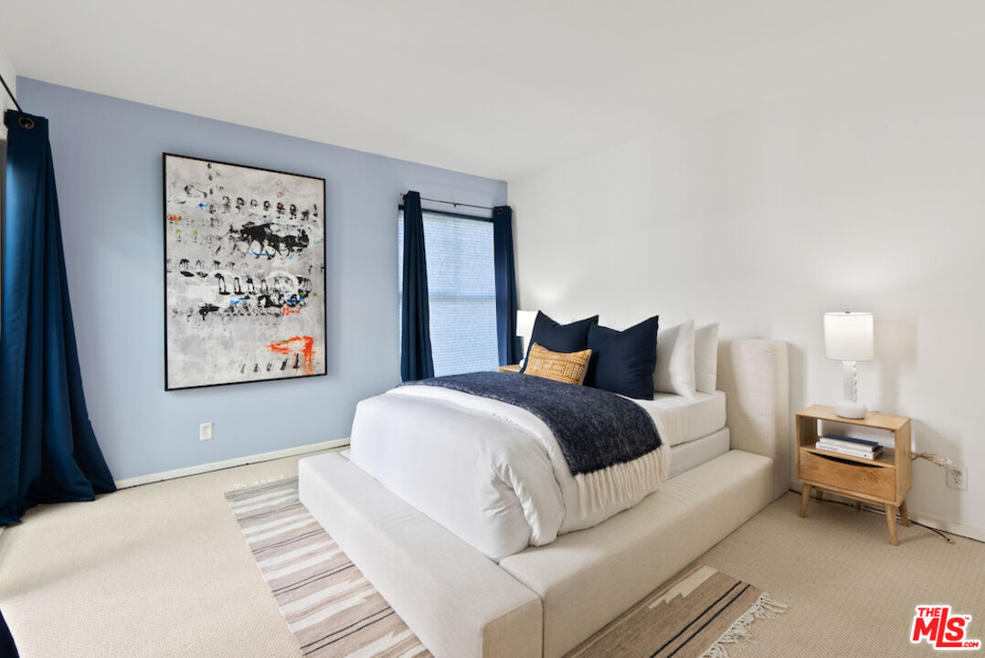 852 21st St Unit: E