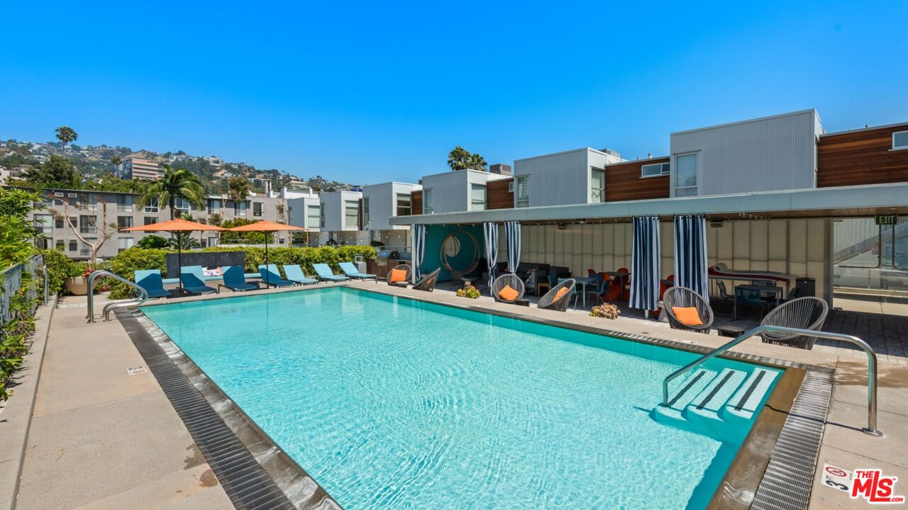 901 Hancock Ave Unit: 302