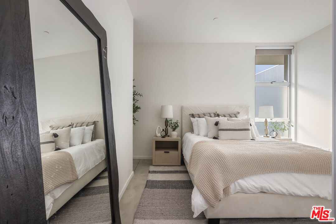 901 Hancock Ave Unit: 302