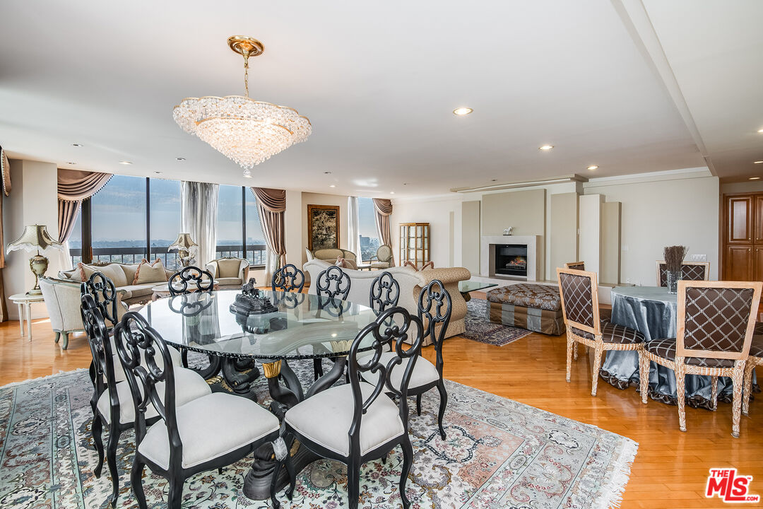 10590 Wilshire Blvd Unit: 1202