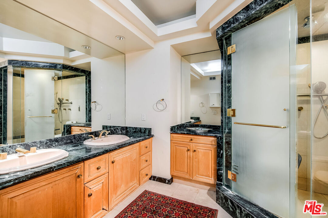 10590 Wilshire Blvd Unit: 1202