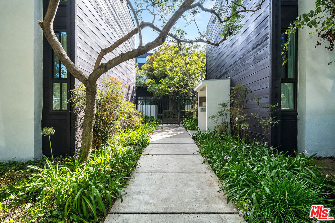 1314 17th St Unit: 14