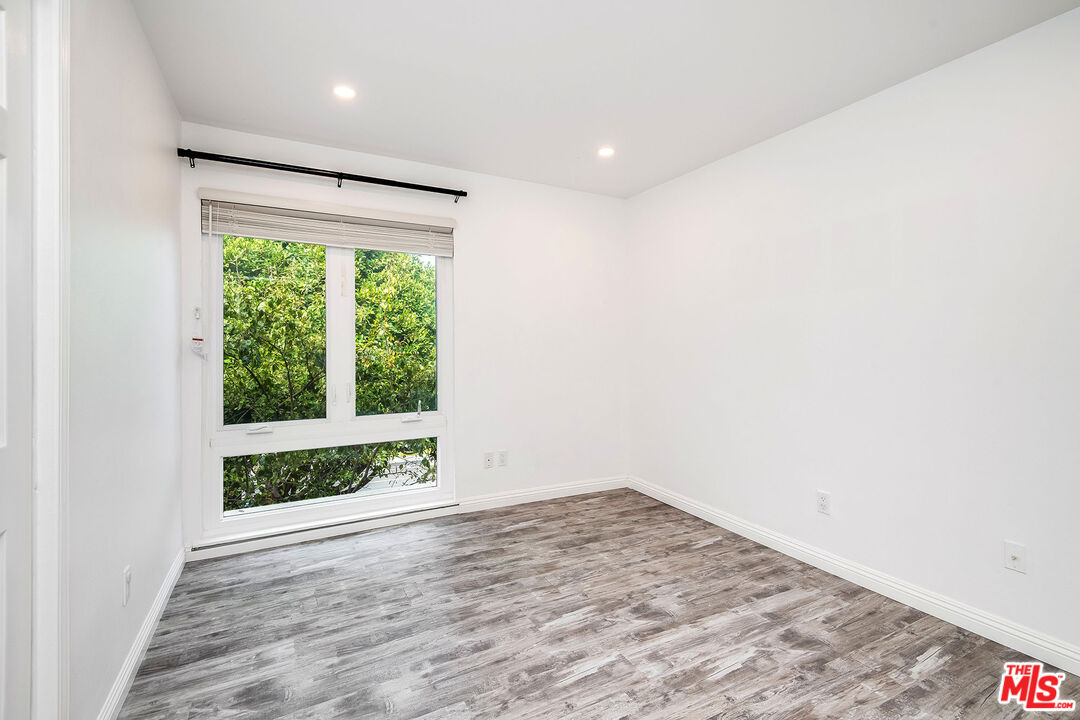 1314 17th St Unit: 14