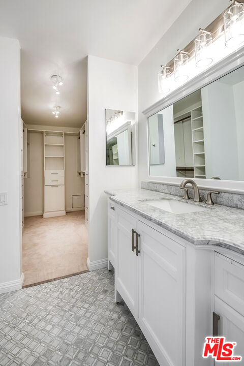 1314 17th St Unit: 14