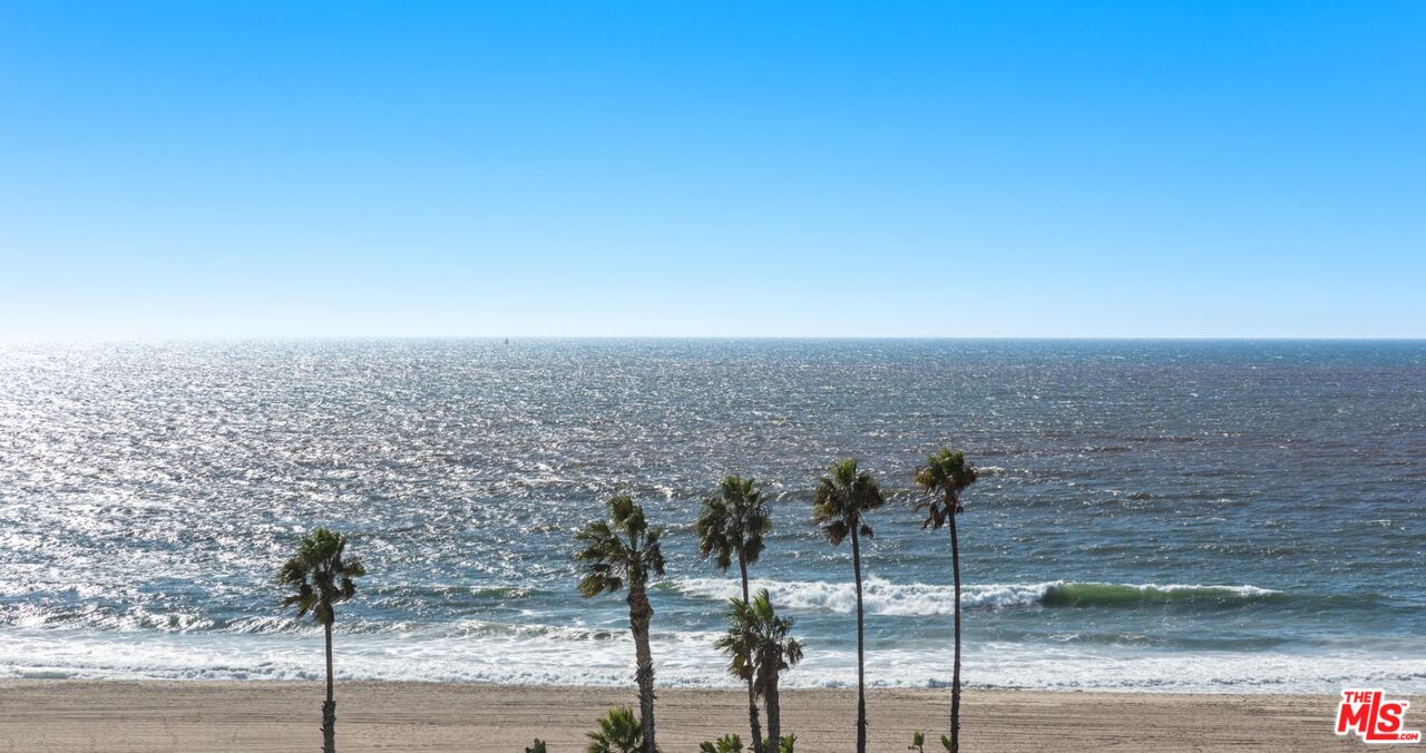 7047 Vista Del Mar Ln