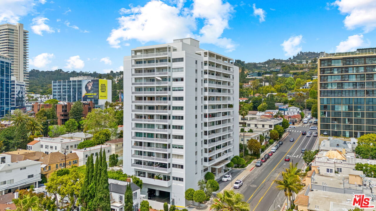 999 N Doheny Dr Unit: 1002