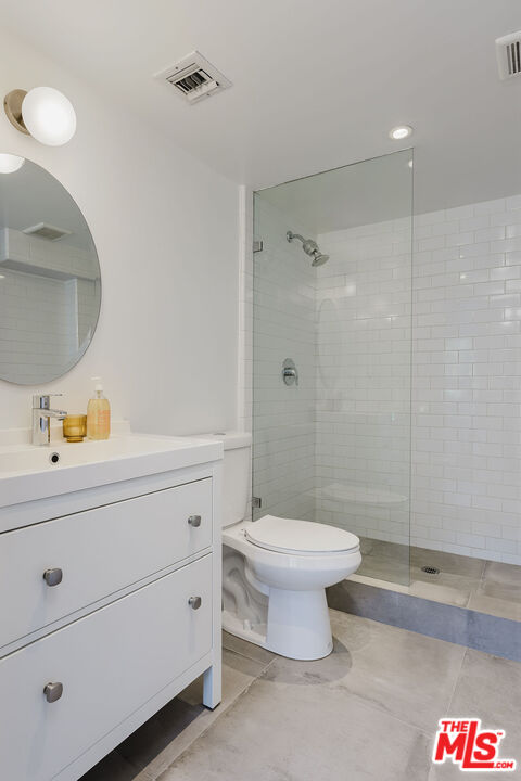 1005 N Beverly Glen Blvd