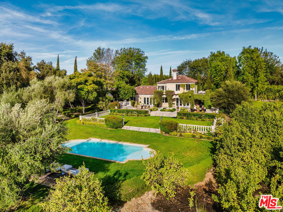 6201 Old Balcom Canyon Rd