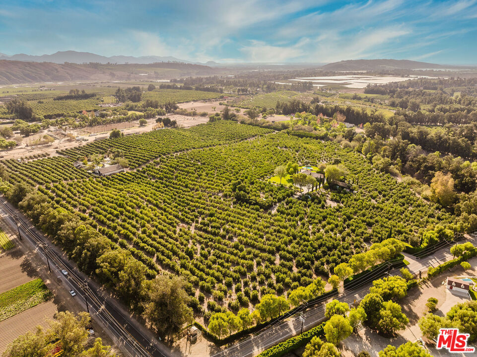 6201 Old Balcom Canyon Rd