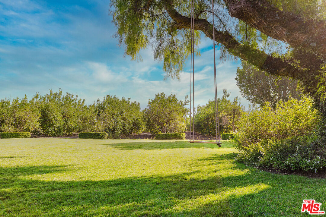 6201 Old Balcom Canyon Rd