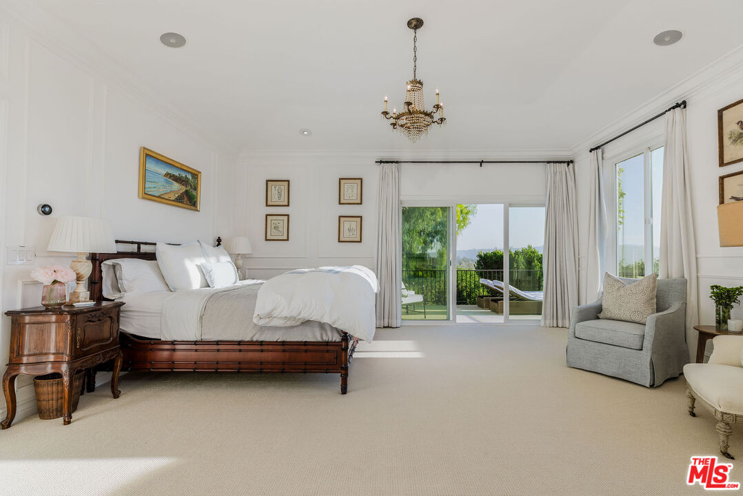 6201 Old Balcom Canyon Rd