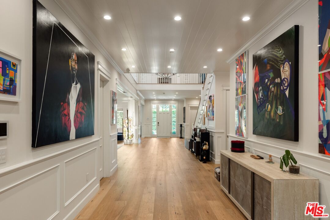 15272 Valley Vista Blvd