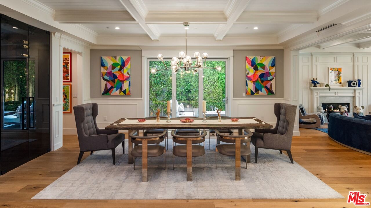 15272 Valley Vista Blvd