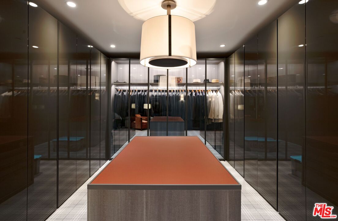 10601 Wilshire Blvd Unit: 19E