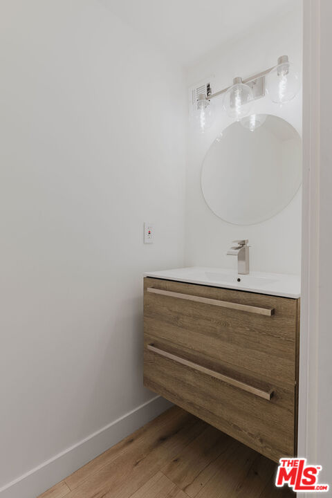 1155 N La Cienega Blvd Unit: 1207