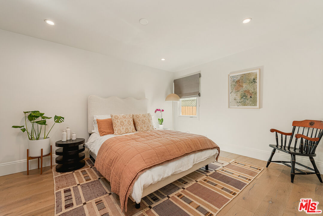 4229 Laurelgrove Ave