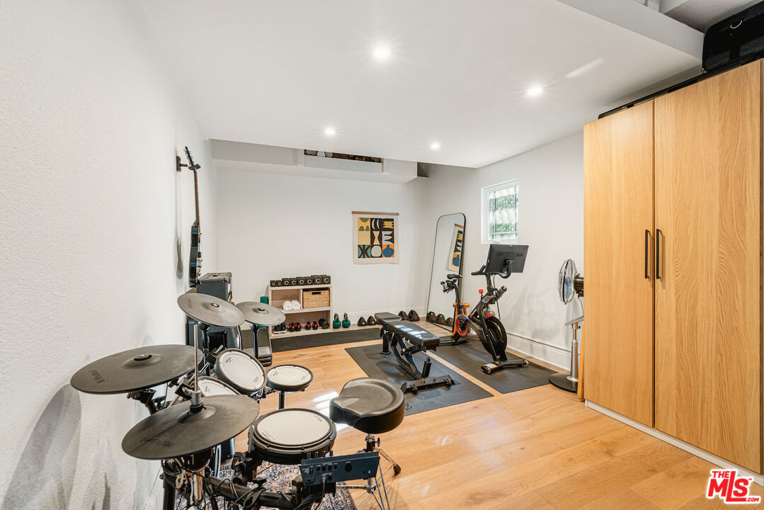 4229 Laurelgrove Ave