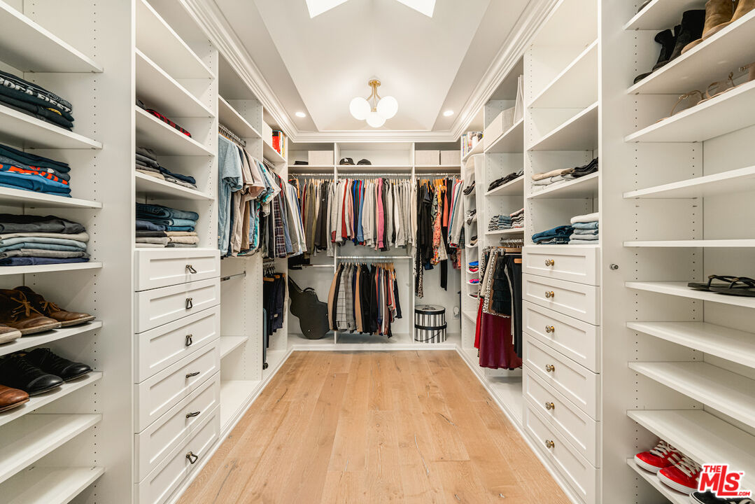 4229 Laurelgrove Ave