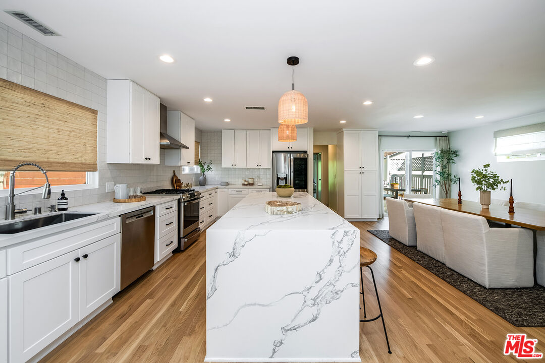 9507 Cattaraugus Ave