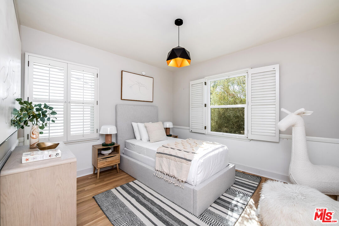 9507 Cattaraugus Ave