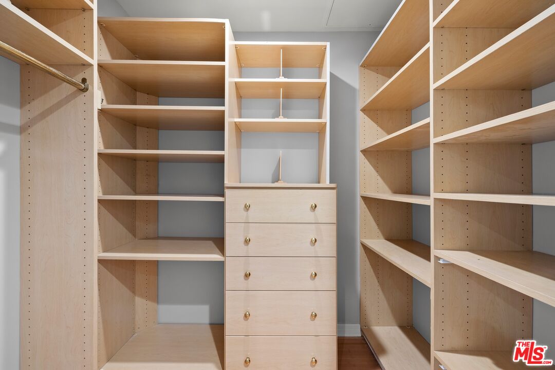 12222 Wilshire Blvd Unit: 405