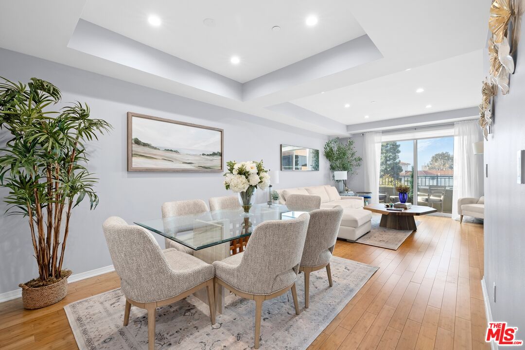 12222 Wilshire Blvd Unit: 405