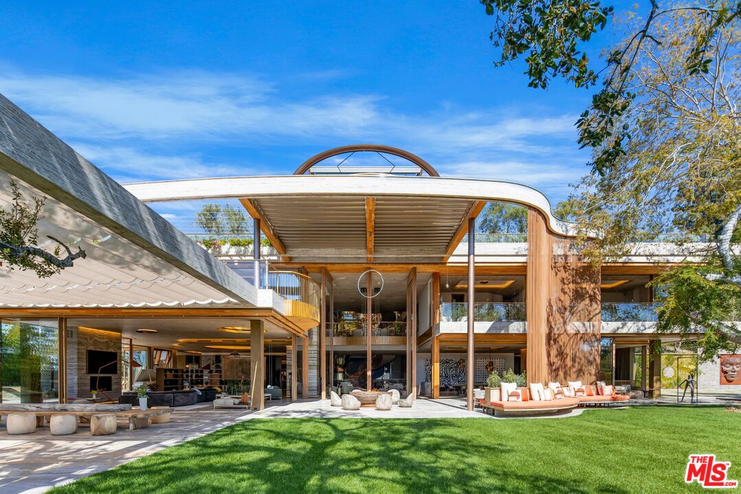 607 Siena Way