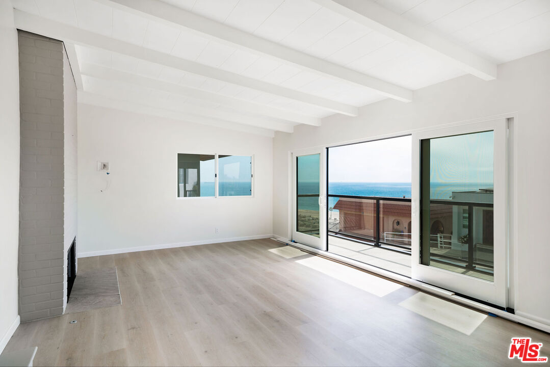 7000 Vista Del Mar Ln