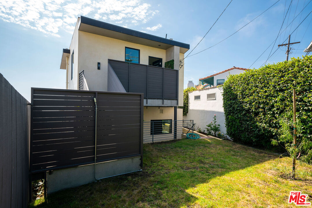 7000 Vista Del Mar Ln