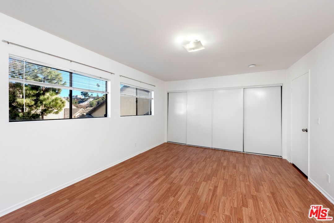 4628 Don Lorenzo Dr Unit: E