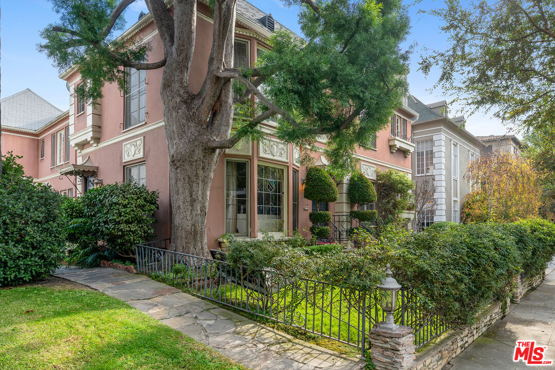 142 S Peck Dr Unit: C