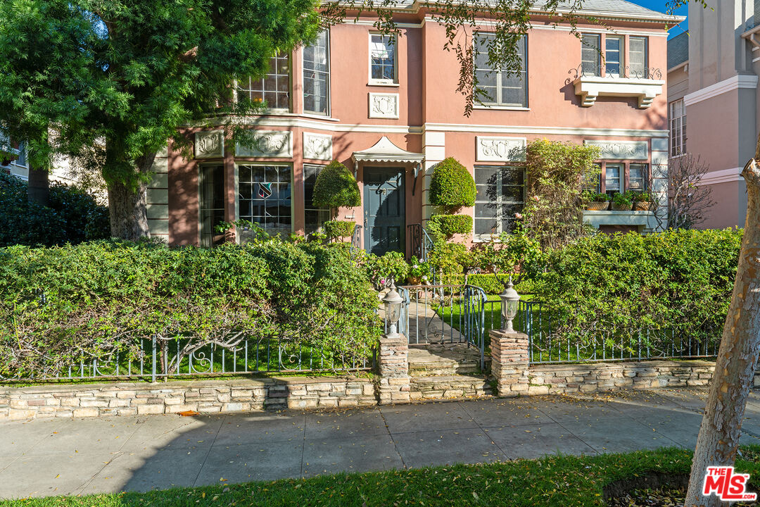 142 S Peck Dr Unit: C