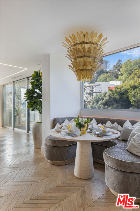 8787 Shoreham Dr Unit: 501