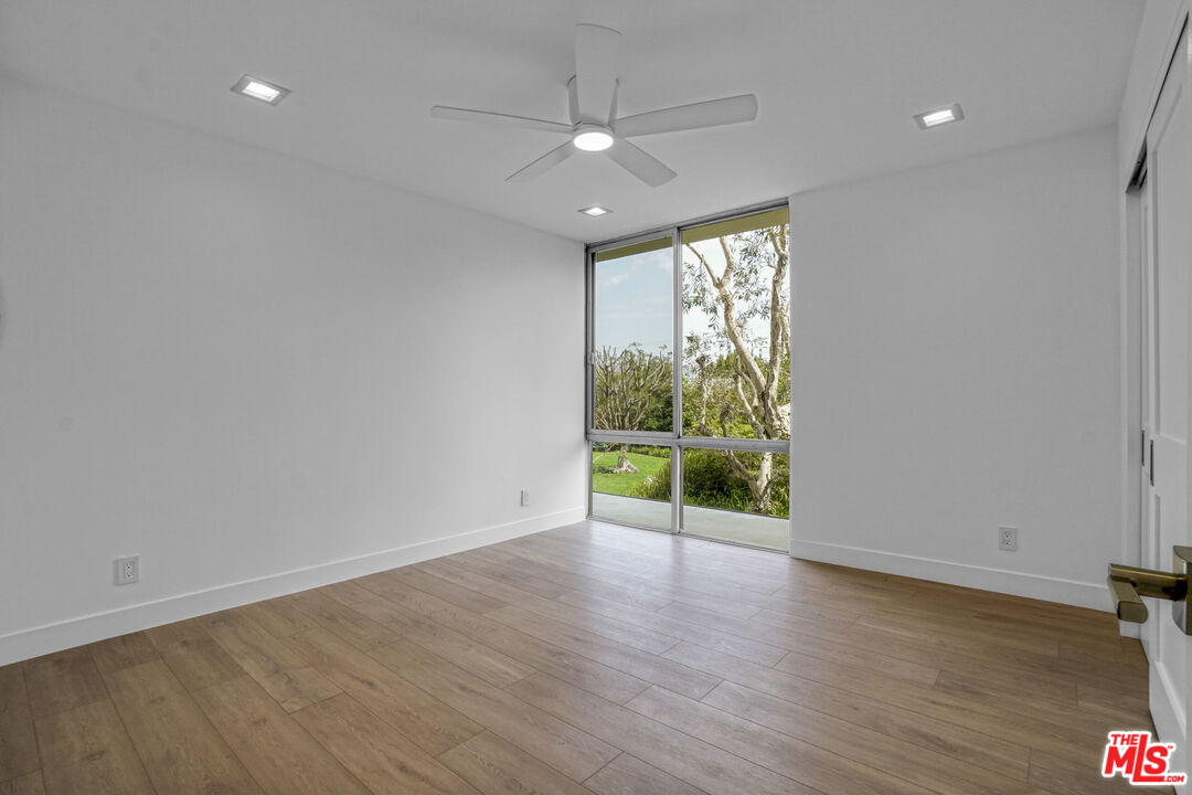 2170 Century Park Unit: 212