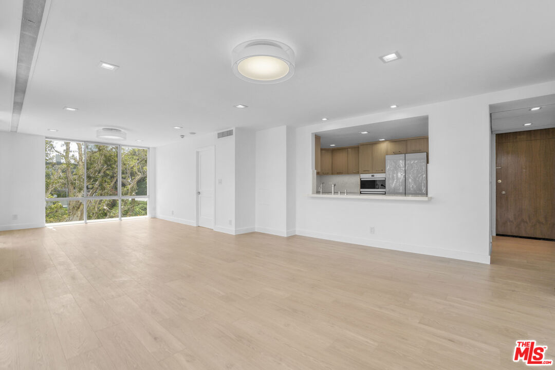 2170 Century Park Unit: 212