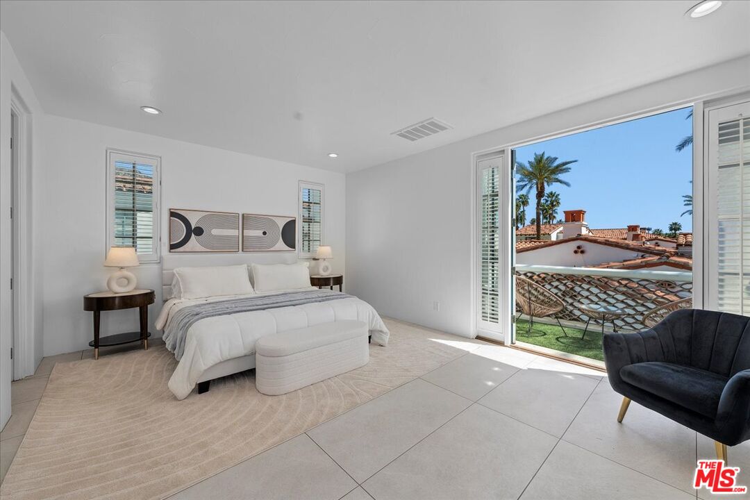 49464 Avenida Obregon