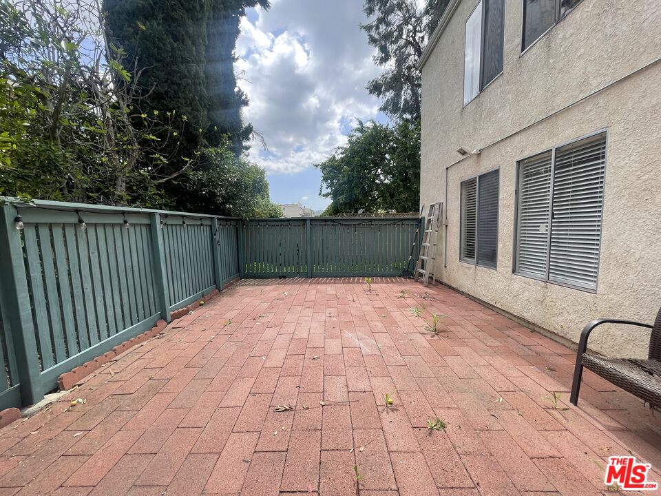 5700 Etiwanda Ave Unit: 169