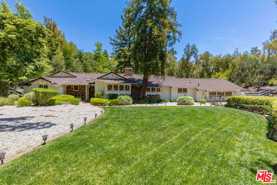 5854 Round Meadow Rd