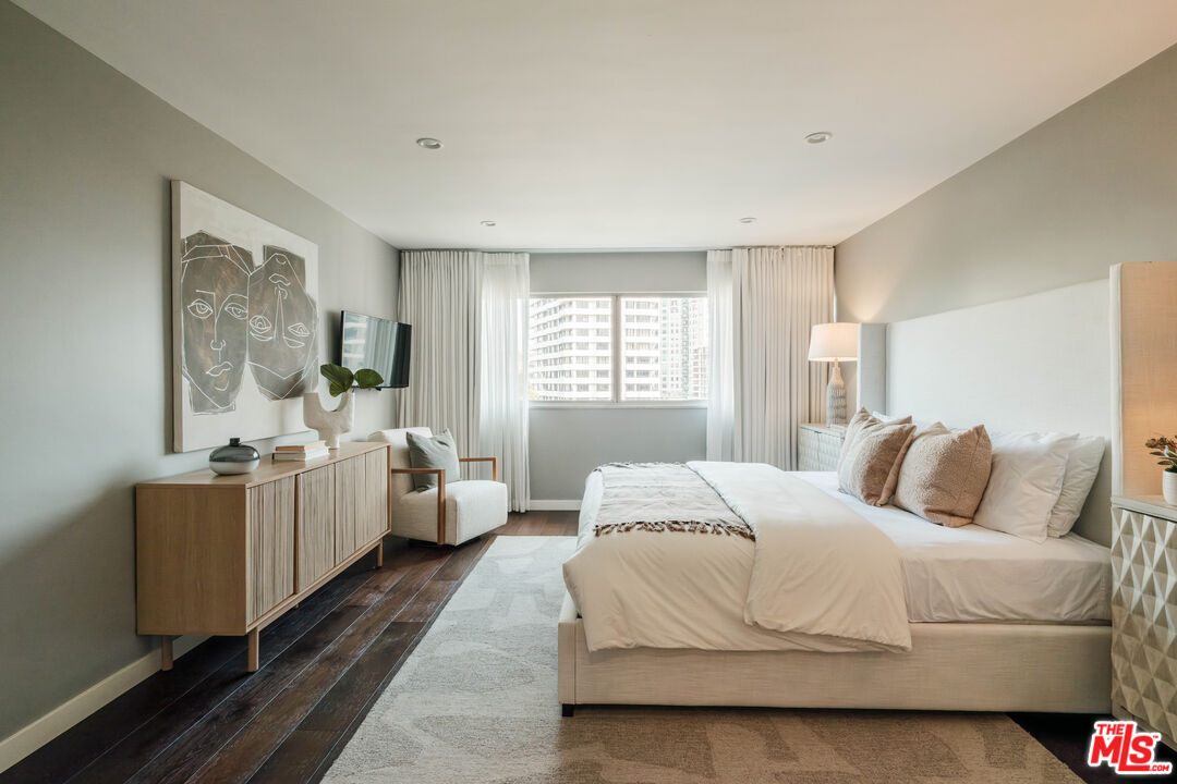 10701 Wilshire Blvd Unit: 701