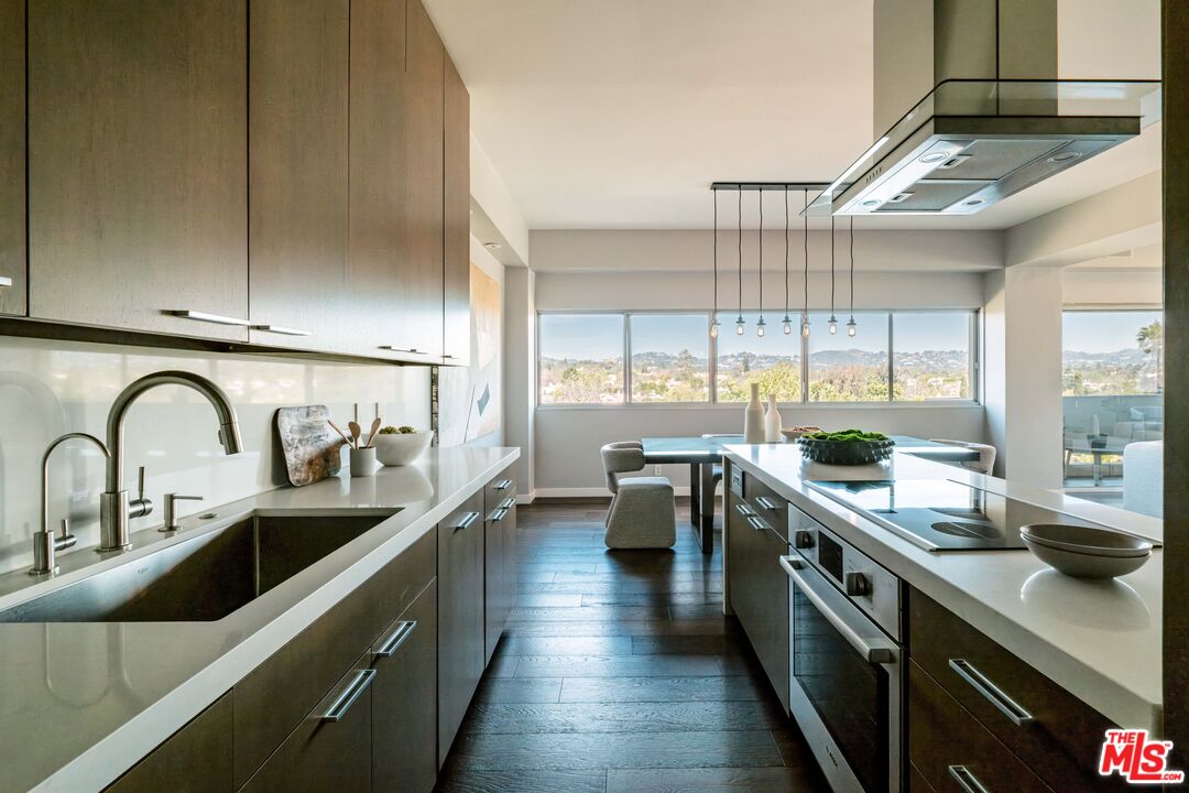 10701 Wilshire Blvd Unit: 701