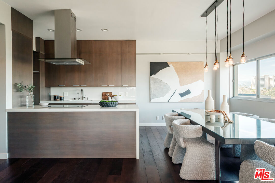 10701 Wilshire Blvd Unit: 701