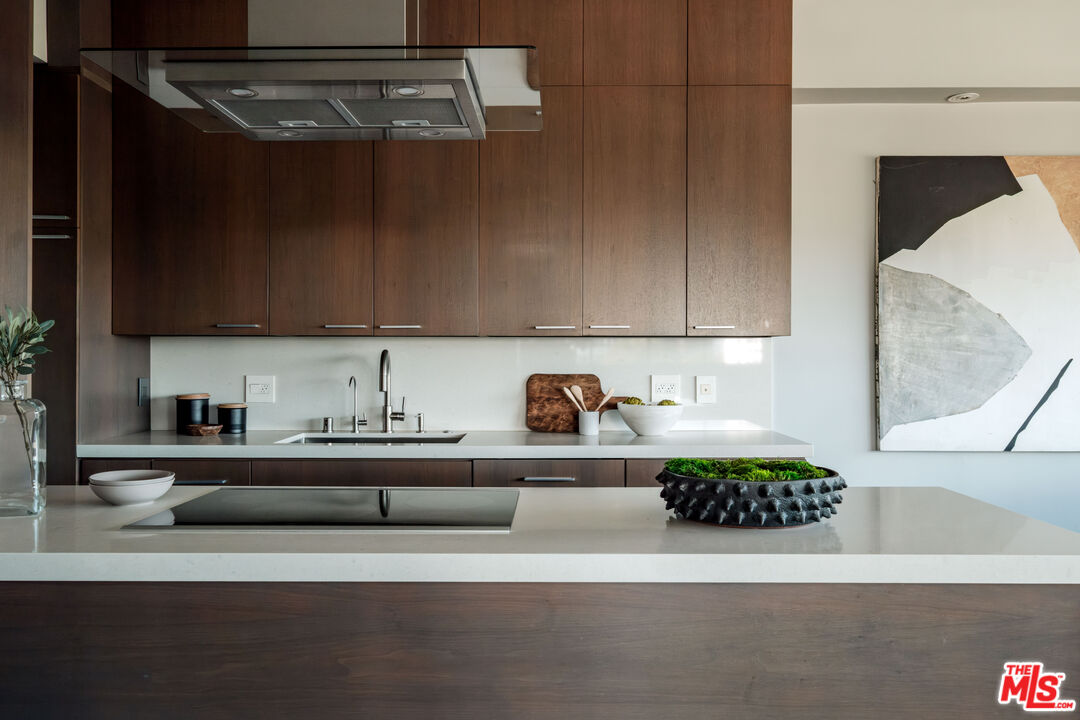 10701 Wilshire Blvd Unit: 701