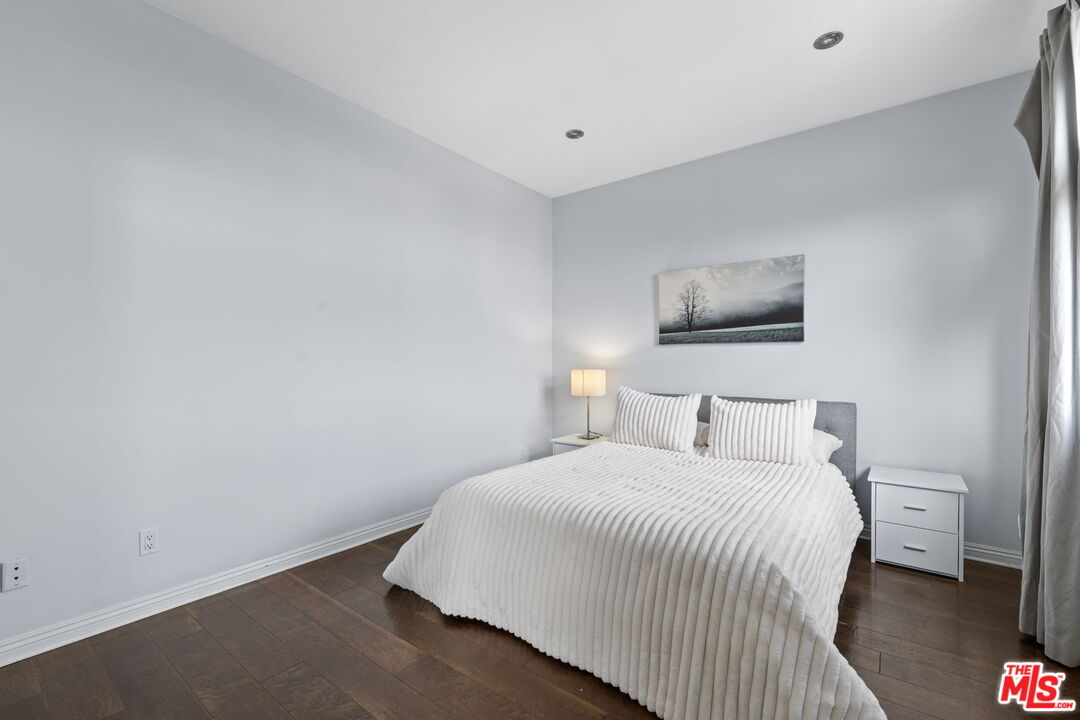 4612 Vista Del Monte Ave Unit: 9