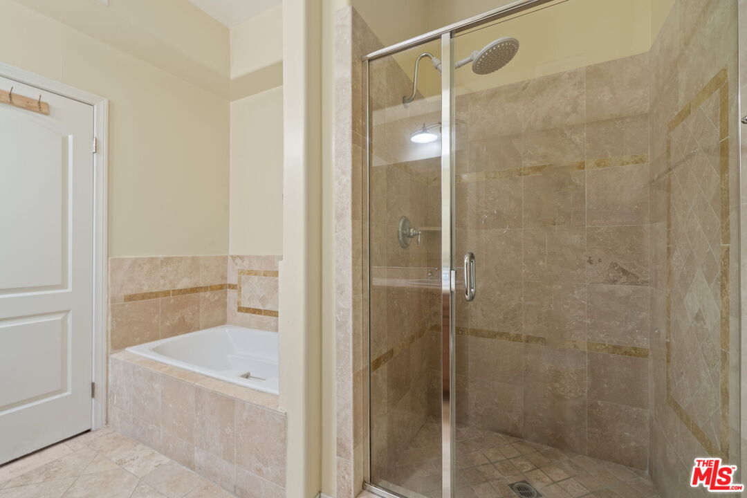 4612 Vista Del Monte Ave Unit: 9