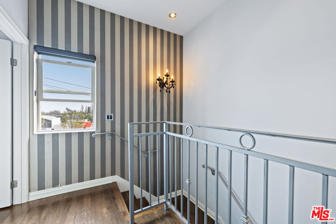 4612 Vista Del Monte Ave Unit: 9