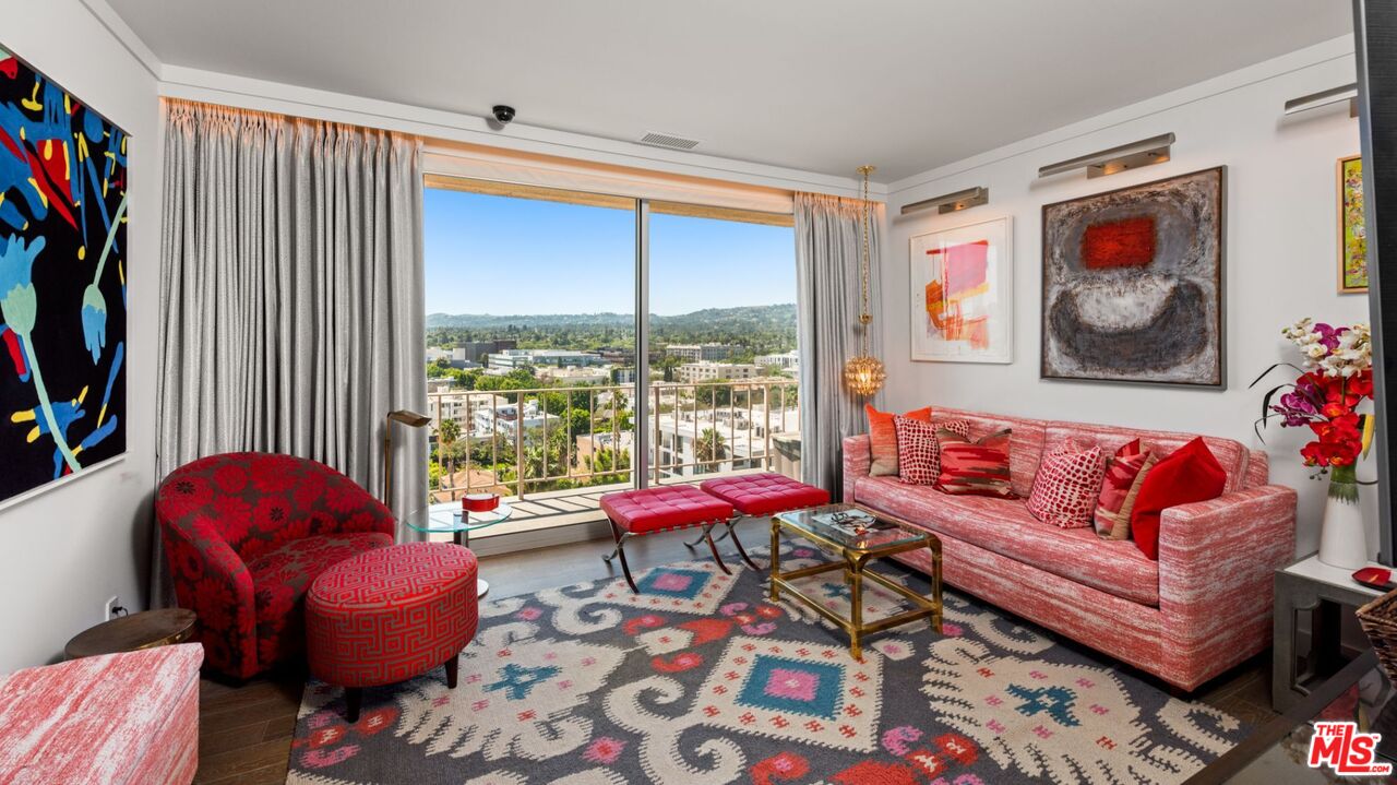 100 S Doheny Dr Unit: PH 1