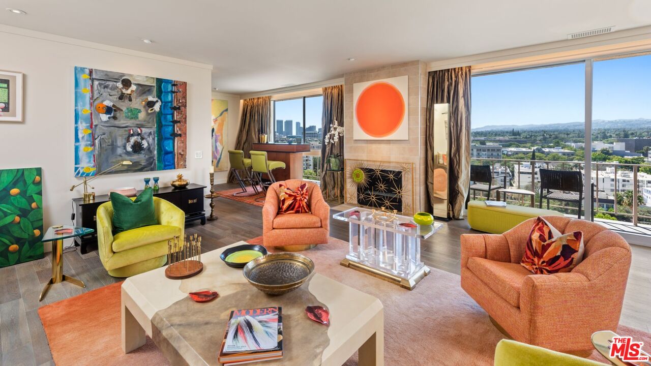 100 S Doheny Dr Unit: PH 1