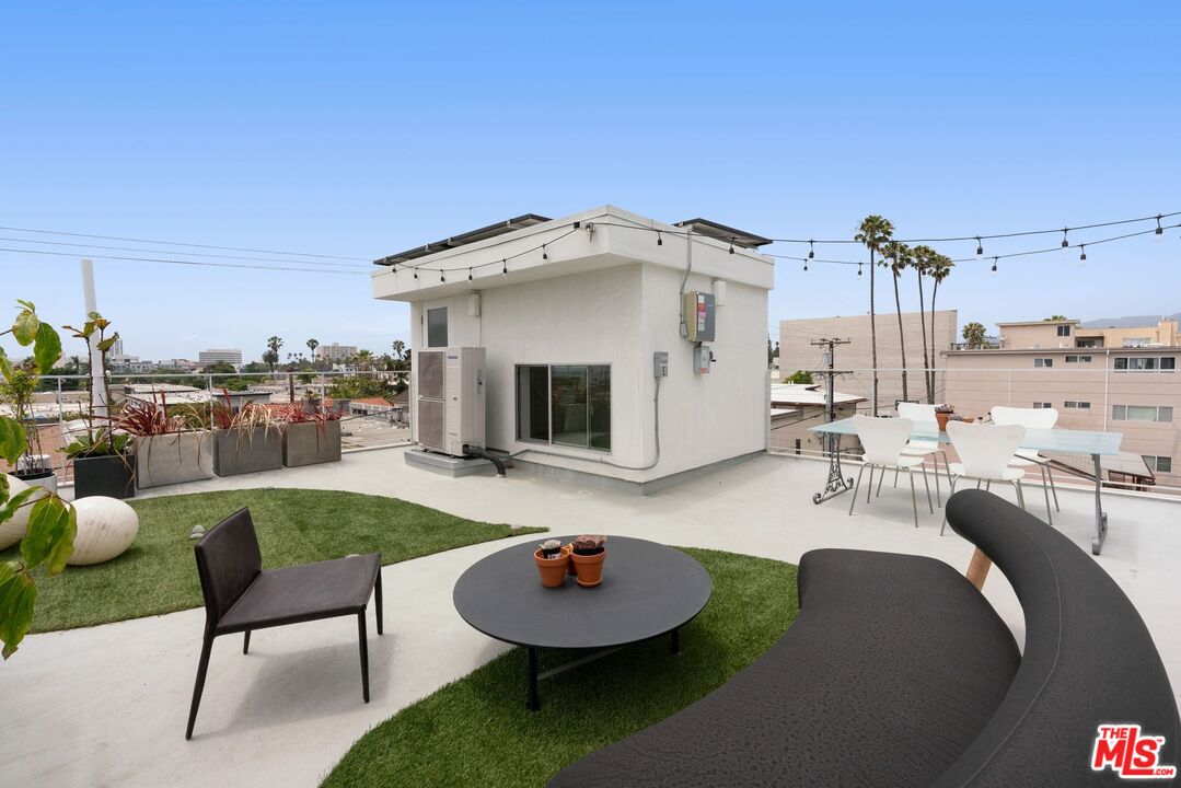 1244 14th St Unit: E