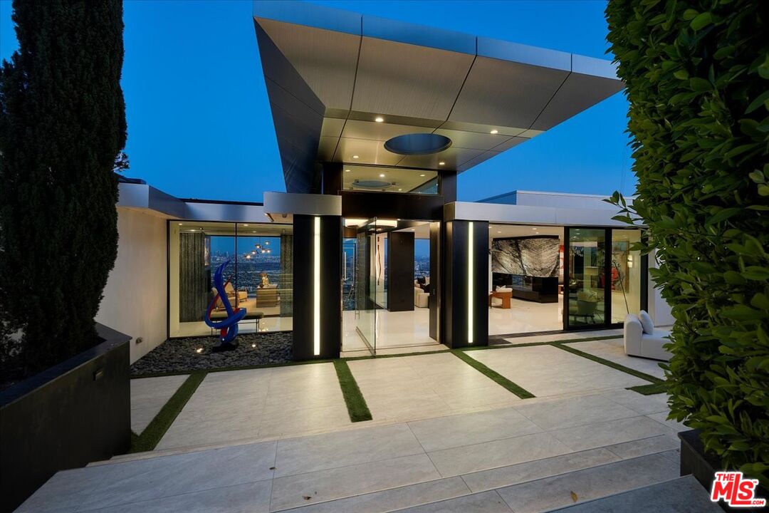 1622 Viewmont Dr