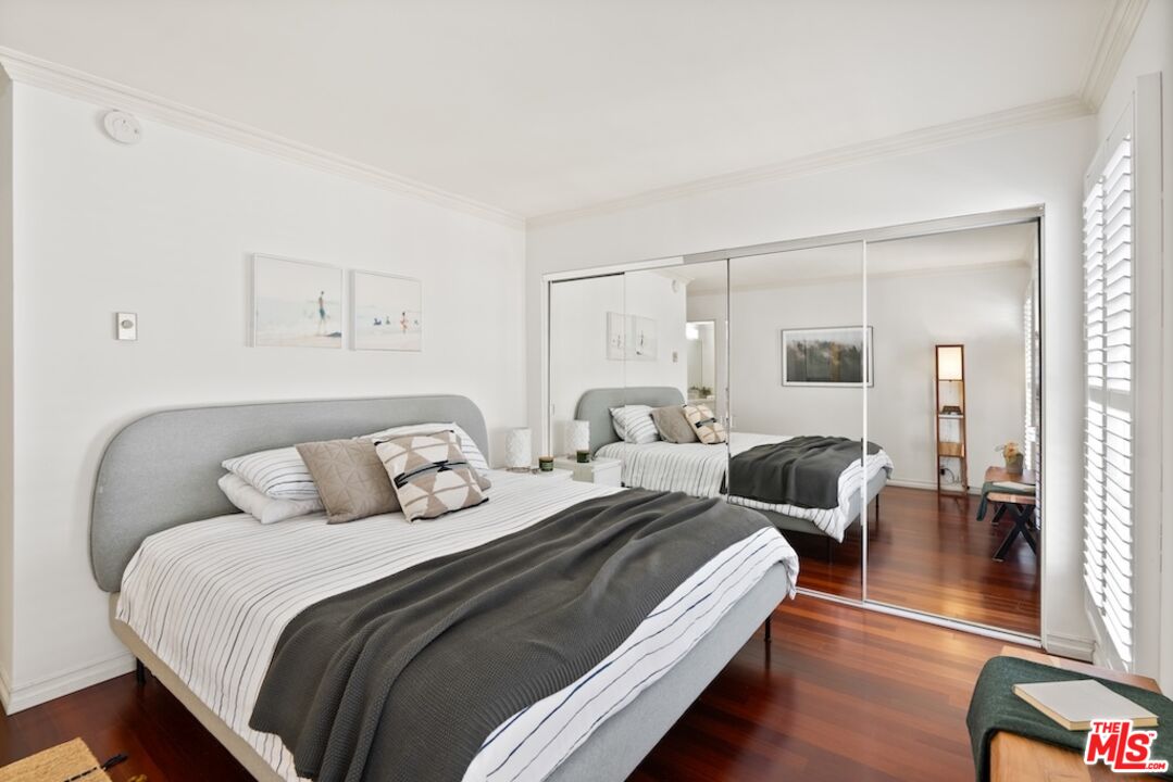 837 Lincoln Blvd Unit: 6